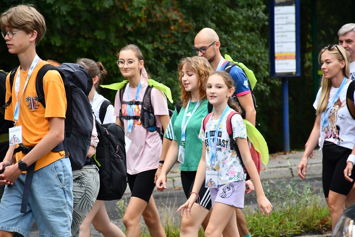 45. Halembska Pielgrzymka na Jasną Górę. / fot. Karolina Bauszek-Żurek