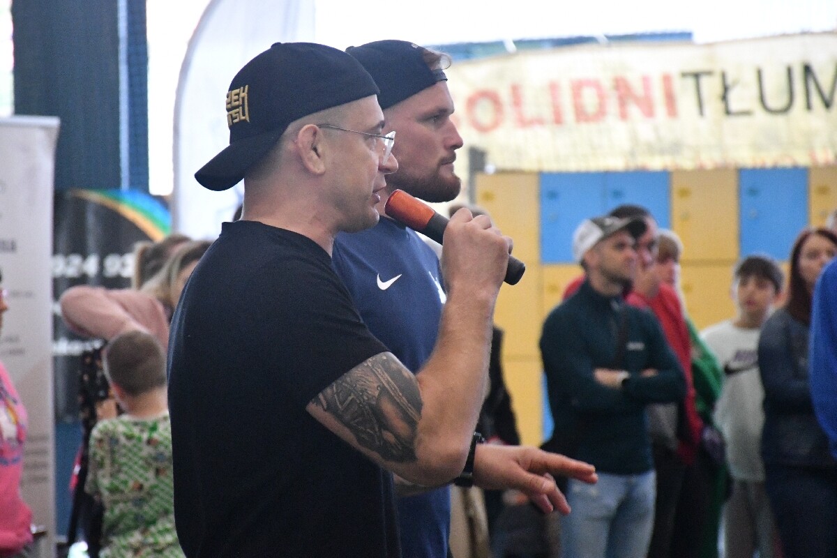 Dziś pogoda nie dopisała. Kulanie na Lufcie tym razem pod zadaszeniem! / fot. Jacek Knapik