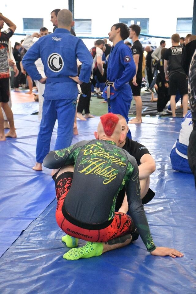 Dziś pogoda nie dopisała. Kulanie na Lufcie tym razem pod zadaszeniem! / fot. Jacek Knapik