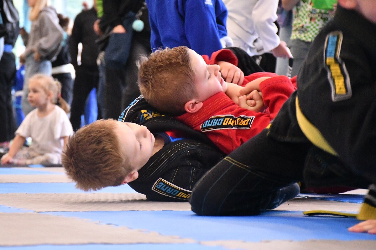 Dziś pogoda nie dopisała. Kulanie na Lufcie tym razem pod zadaszeniem! / fot. Jacek Knapik