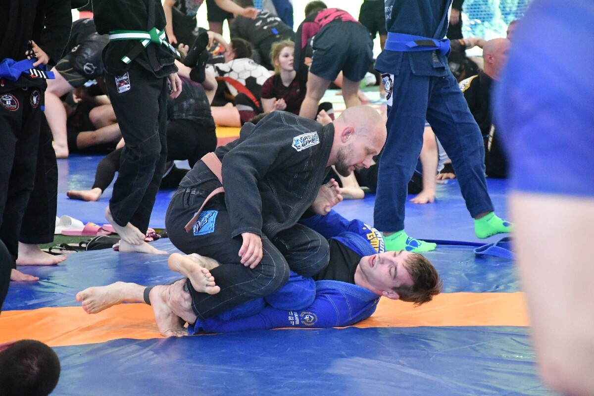 Dziś pogoda nie dopisała. Kulanie na Lufcie tym razem pod zadaszeniem! / fot. Jacek Knapik