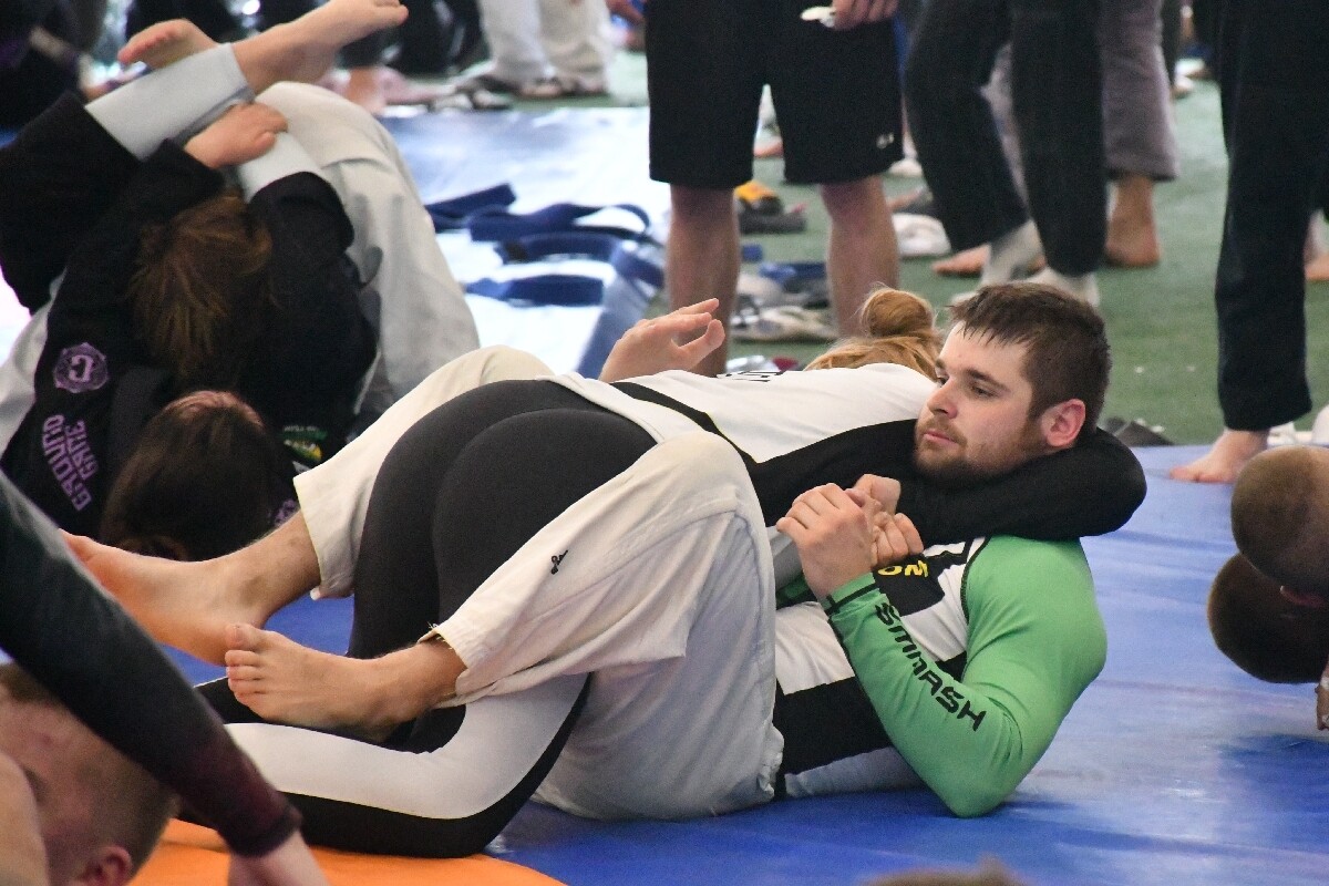 Dziś pogoda nie dopisała. Kulanie na Lufcie tym razem pod zadaszeniem! / fot. Jacek Knapik