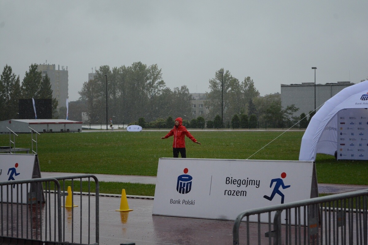 8. PKO Bieg Charytatywny odbył się z wielkim entuzjazmem i zaangażowaniem zarówno dorosłych, jak i młodszych biegaczy / fot. Krzysztof Faber