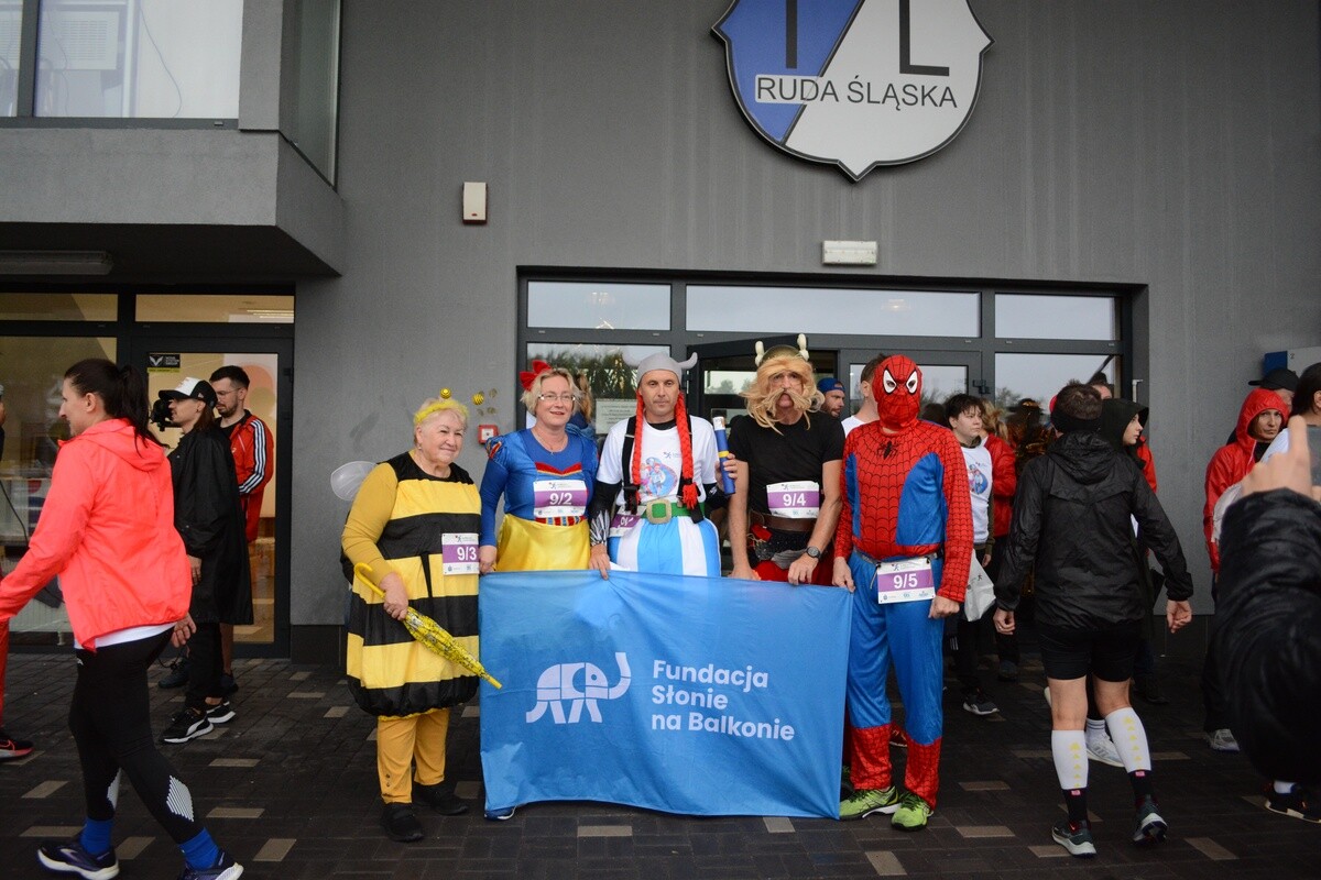 8. PKO Bieg Charytatywny odbył się z wielkim entuzjazmem i zaangażowaniem zarówno dorosłych, jak i młodszych biegaczy / fot. Krzysztof Faber