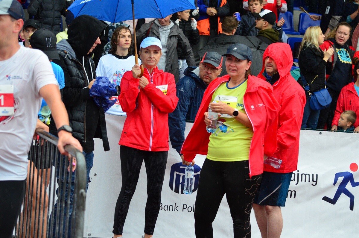 8. PKO Bieg Charytatywny odbył się z wielkim entuzjazmem i zaangażowaniem zarówno dorosłych, jak i młodszych biegaczy / fot. Krzysztof Faber