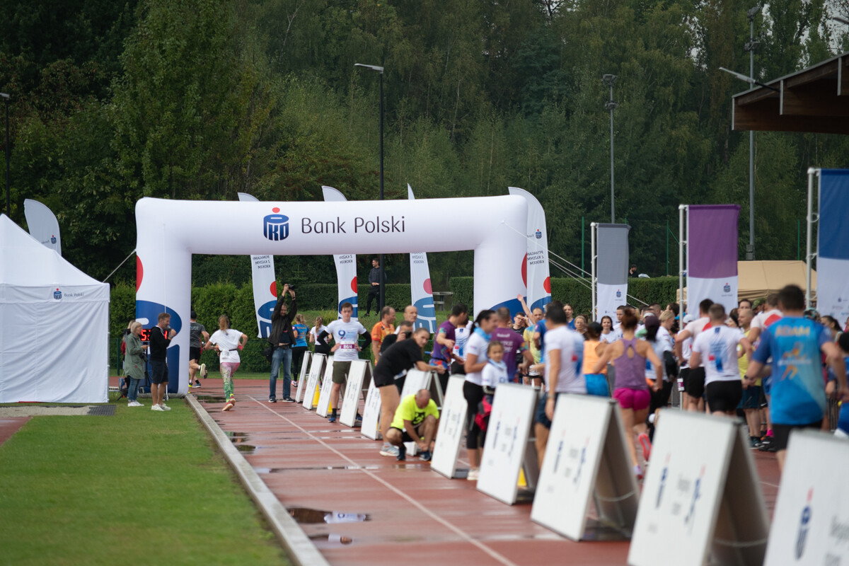 9. PKO Bieg Charytatywny w Rudzie Śląskiej. Uczestnicy pobiegli w szczytnym celu [ZDJĘCIA] / fot. Marek i Krzysztof Faber
