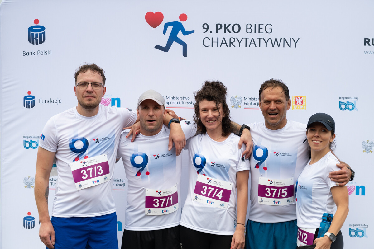 9. PKO Bieg Charytatywny w Rudzie Śląskiej. Uczestnicy pobiegli w szczytnym celu [ZDJĘCIA] / fot. Marek i Krzysztof Faber