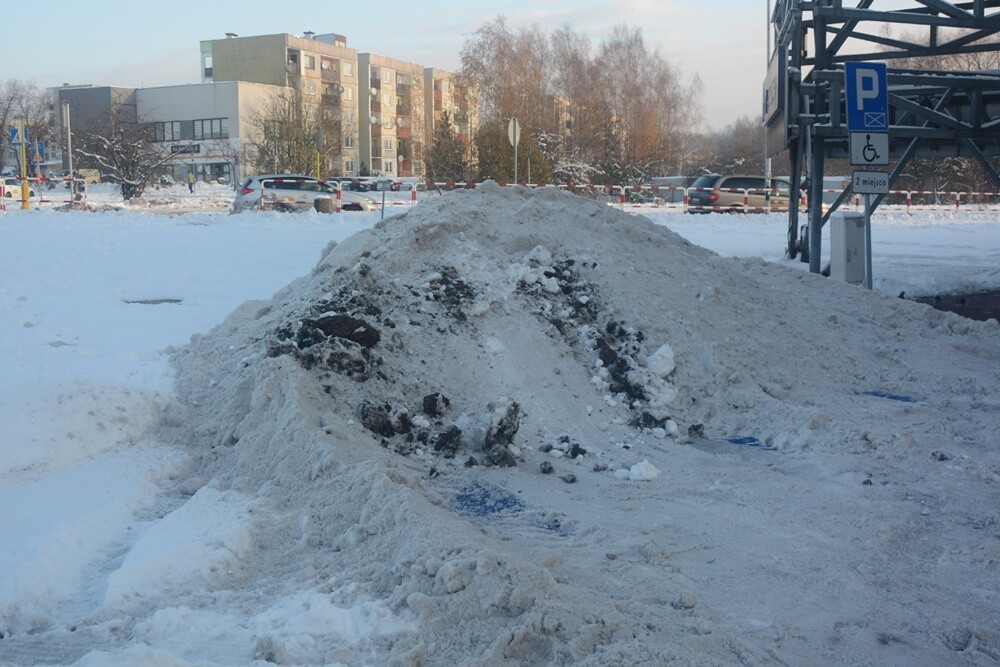 Czy zima znowu zaskoczyła drogowców? / fot. Jacek Knapik / Karolina Bauszek-Żurek