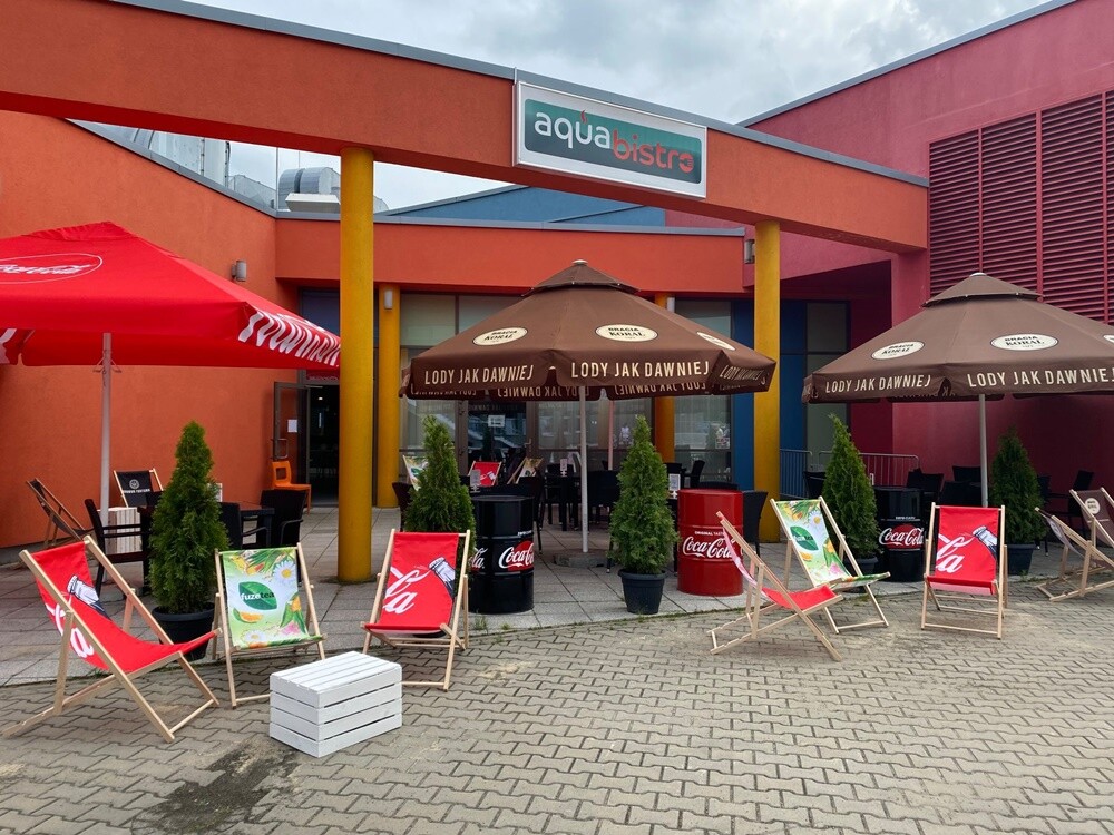 Rudzki aquapark otworzył się ponownie 11 czerwca. Aby dodatkowo podnieść komfort klientów, park wodny uruchomił nowe rekreacyjne tereny zewnętrzne oraz wiele atrakcji.

fot. Aquadrom