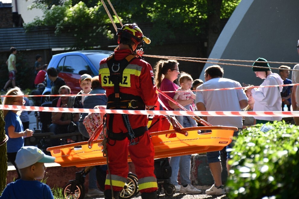 Trwają Dni Rudy Śląskiej. Pierwszego dnia, kiedy rudzianie świętowali Bajkowy Dzień Dziecka, wybrano dziecięcą prezydent, która obejmie stery władzy w mieście w najbliższy poniedziałek. To prawie sześcioletnia Liliana Czyż.
