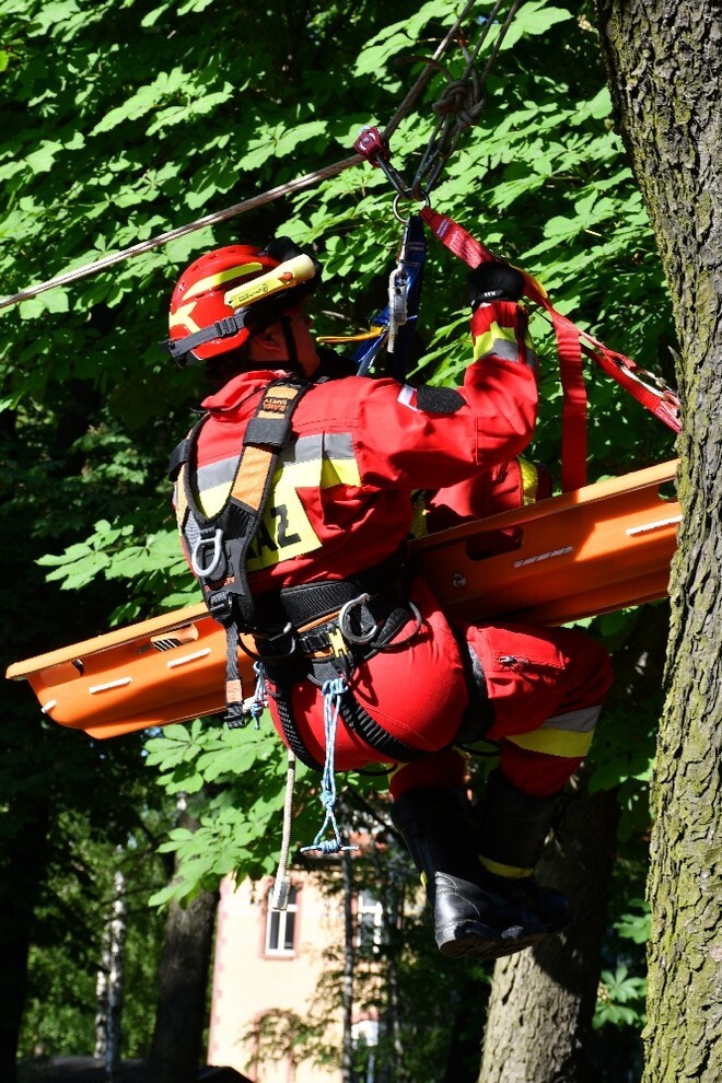 Trwają Dni Rudy Śląskiej. Pierwszego dnia, kiedy rudzianie świętowali Bajkowy Dzień Dziecka, wybrano dziecięcą prezydent, która obejmie stery władzy w mieście w najbliższy poniedziałek. To prawie sześcioletnia Liliana Czyż.