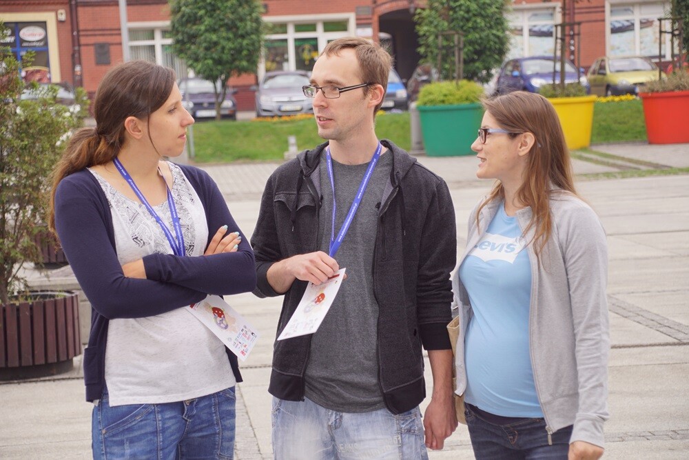 Ruszył turystyczny rajd samochodowy Bebok 2018. Na starcie pojawiło się 28 załóg z Polski i Czech.