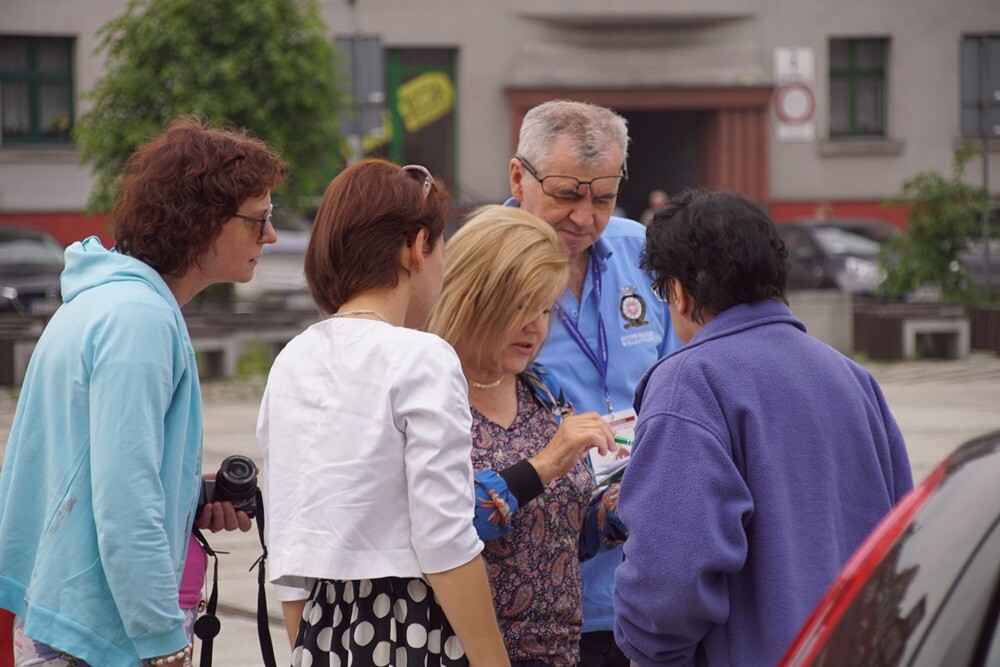 Ruszył turystyczny rajd samochodowy Bebok 2018. Na starcie pojawiło się 28 załóg z Polski i Czech.