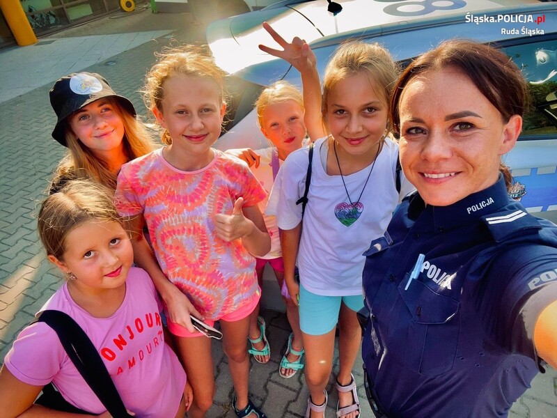 Bezpieczne pożegnanie lata. Policja uczestniczyła w festynie przed Aquadromem [FOTO]
