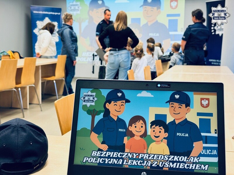 "Bezpieczny przedszkolak" – Mali goście w Komendzie Miejskiej Policji w Rudzie Śląskiej
