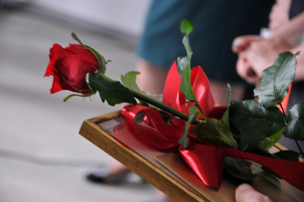 Bożena Jasnowska i prezydent Grażyna Dziedzic nagrodzone „Bibliosami”! Już po raz 22. rozdano Nagrody Honorowe Miejskiej Biblioteki Publicznej w Rudzie Śląskiej. W ten sposób uczczono w mieście Dzień Bibliotekarza i Bibliotek.