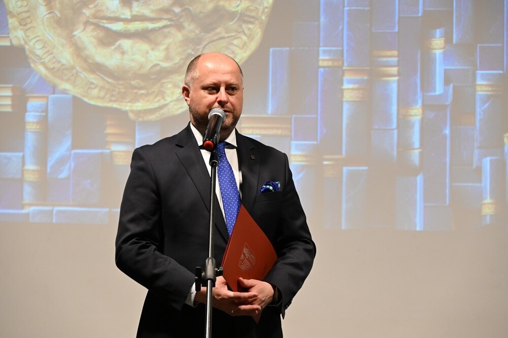 Wczoraj 7 maja, z okazji Dnia Bibliotekarza, odbyła się gala, podczas której wręczono prestiżowe nagrody "Bibliosy 2025". / fot. UM Ruda Śląska