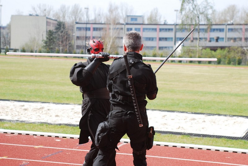 14 kwietnia na stadionie lekkoatletycznym przy ul. Czarnoleśnej odbył się charytatywny Bieg dla Oliwki. Start biegu na 1200 m o godz. 11:30, start biegu na 4800 m. Wpisowe było dobrowolną składką na leczenie Oliwki.