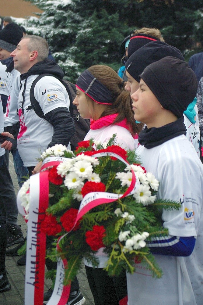 Uczniowie ZSP nr 2 oraz dwóch rudzkich szkół podstawowych: SP 15 i SP 27 wspierani przez trochę starszych biegaczy, wzięli wczoraj udział w 6. Biegu Dziewięciu Górników.