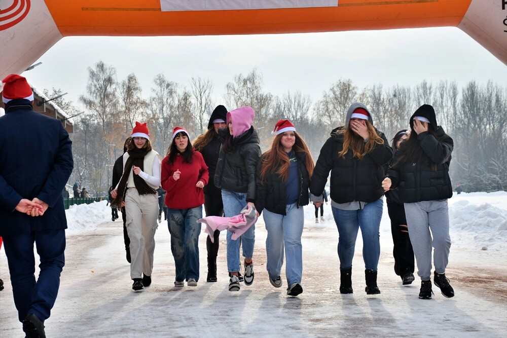 Rudzianie pobiegli w szczytnym celu. Za nami kolejna edycja Biegu Mikołajów! / fot. Jacek Knapik