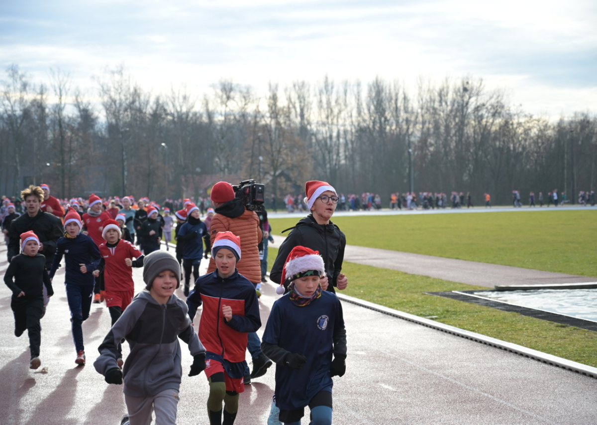 Bieg Mikołajów. / fot Marek Faber