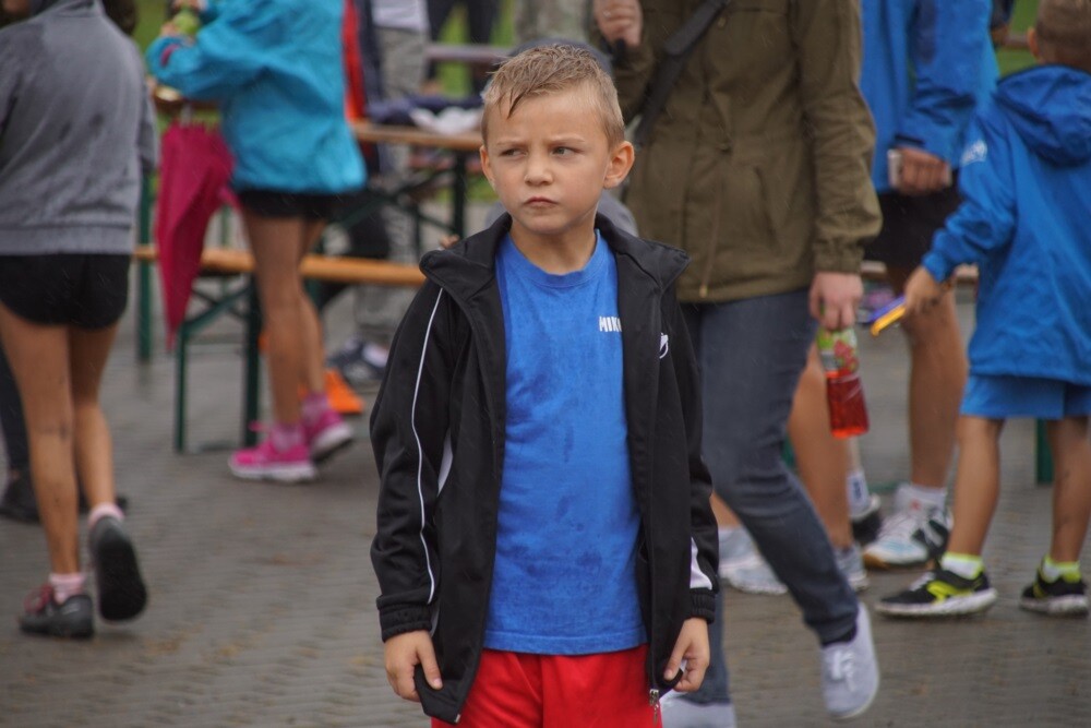 Dzisiaj przy Szkole Podstawowej nr 15 w Halembie odbył się czwarty już Bieg Pamięci Górników – charytatywna impreza sportowa w intencji górników, którzy stracili życie w wypadkach przy pracy.
