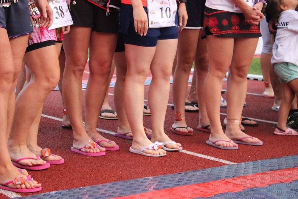 W sobotę odbył się V Rudzki Półmaraton Industrialny! Imprezie, jak co roku, towarzyszyły biegi dla dzieci oraz bieg w japonkach.