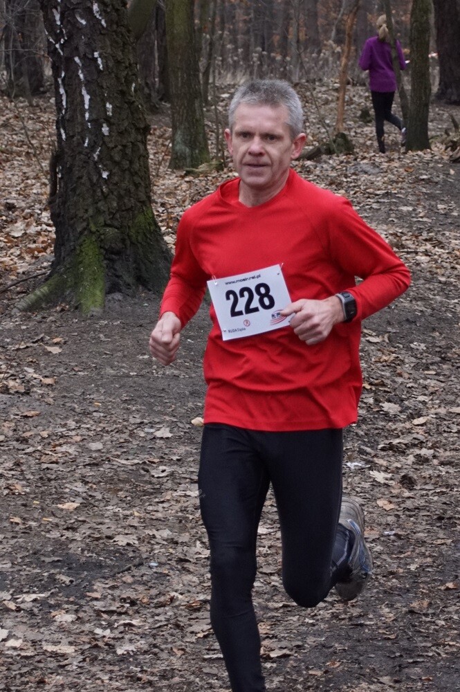 Przy Szkole Podstawowej nr 15 w Halembie odbyła się pierwsza w tym roku odsłona Biegu Wiewiórki. Początek biegu oraz rywalizacji nordic walking tradycyjnie rozpoczął się o godz. 11:15, wcześniej o godz. 11:00 wystartował bieg dla dzieci.