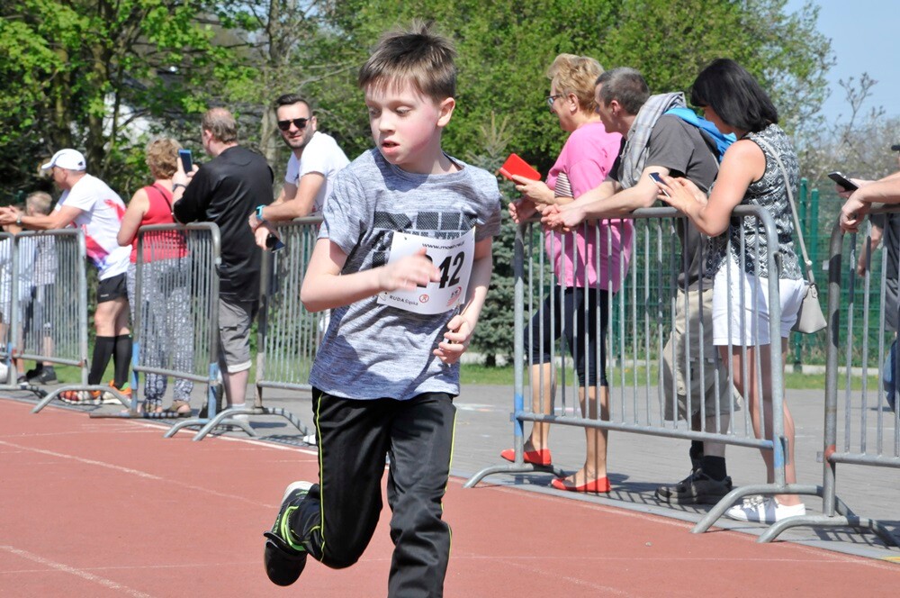 Przy Szkole Podstawowej nr 15 w Halembie odbyła się druga w tym roku odsłona Biegu Wiewiórki.