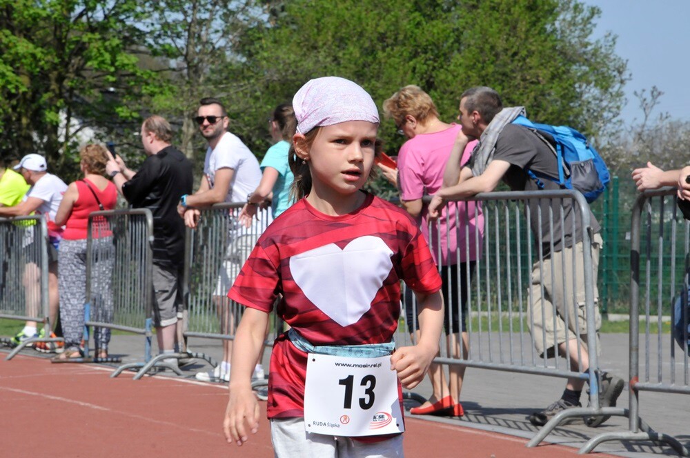 Przy Szkole Podstawowej nr 15 w Halembie odbyła się druga w tym roku odsłona Biegu Wiewiórki.