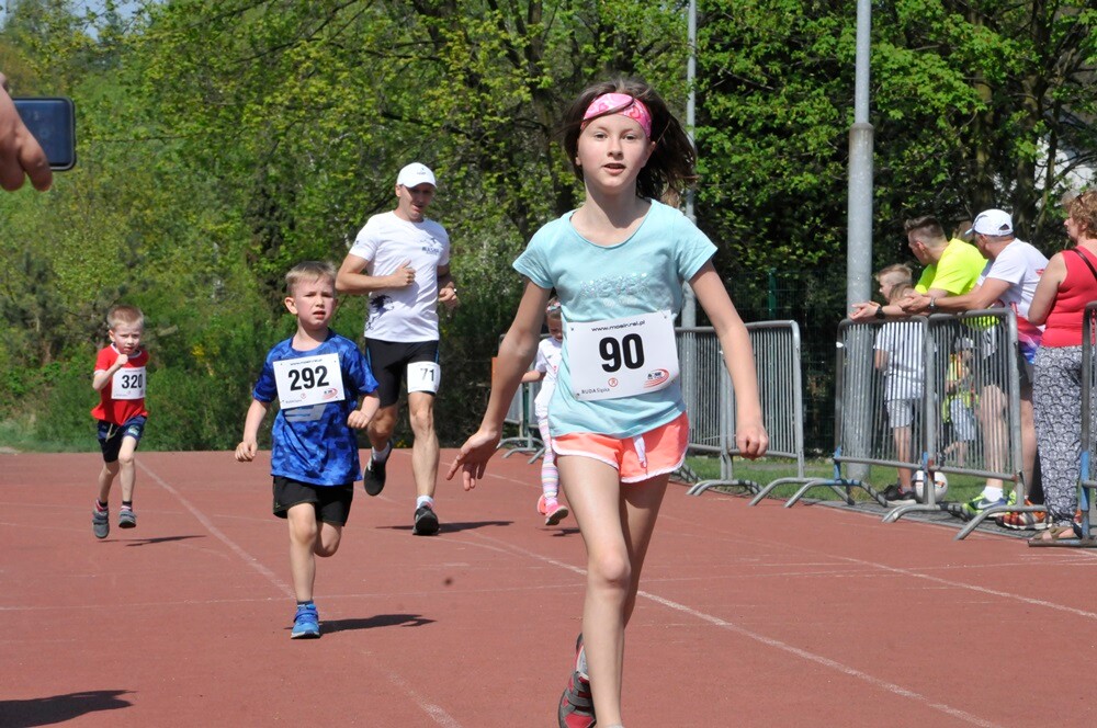 Przy Szkole Podstawowej nr 15 w Halembie odbyła się druga w tym roku odsłona Biegu Wiewiórki.