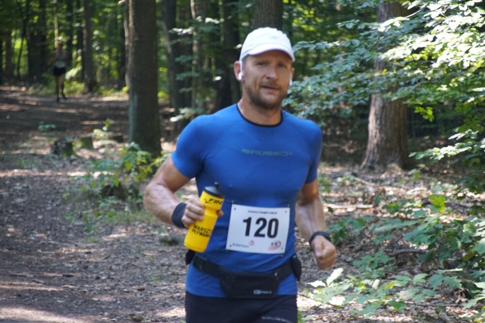 Przy Szkole Podstawowej nr 15 w Halembie odbyła się szósta w tym roku odsłona Biegu Wiewiórki. Początek biegu oraz rywalizacji nordic walking tradycyjnie rozpoczął się o godz. 11:15, wcześniej o godz. 11:00 wystartował bieg dla dzieci.