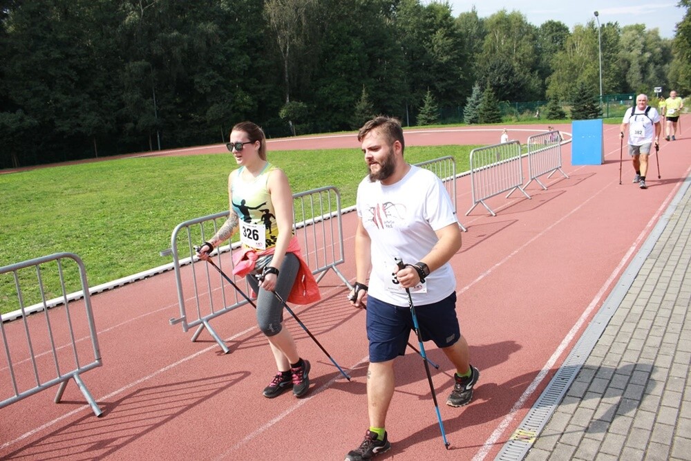 IV edycja Biegu Wiewiórki zbliża się do końca. Wrześniowe zawody już za nami, na starcie stanęło dziś wielu młodszych i starszych zawodników. Okazja do rywalizacji będzie jeszcze 12 października i 9 listopada.