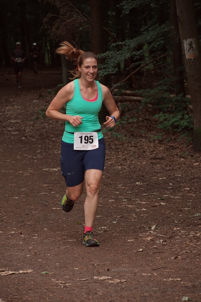 Kolejny Bieg Wiewiórki za nami! Jak zwykle rywalizację rozpoczęły dzieci, które miały do pokonania 1 km. Na starszych czekała pętla o długości 4,2 km, którą biegacze mogli pokonać maksymalnie pięć razy, a zawodnicy w konkurencji nordic walking trzy razy.