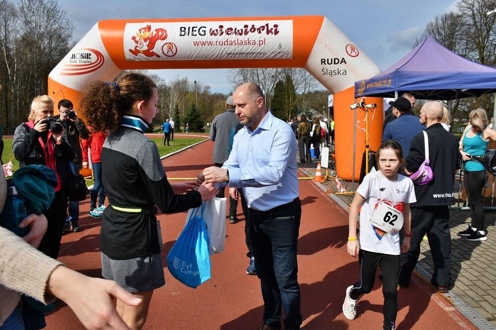 Na pierwszym w tym roku "Biegu Wiewiórki" stawiło się ponad 350 uczestników. / fot. Jacek Knapik