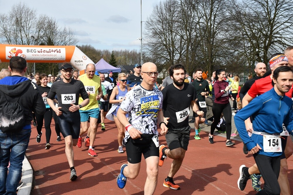 Na pierwszym w tym roku "Biegu Wiewiórki" stawiło się ponad 350 uczestników. / fot. Jacek Knapik