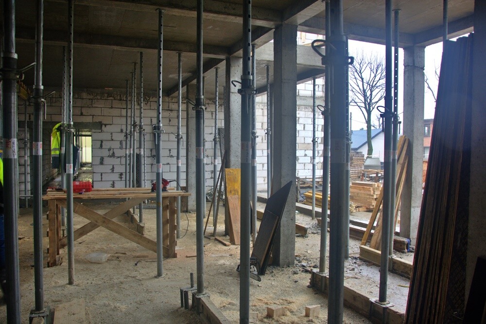 Trwa budowa nowego budynku Szkoły Podstawowej nr 17 w Bielszowicach. Jak wygląda postęp prac na budowie?

fot. Jacek Knapik