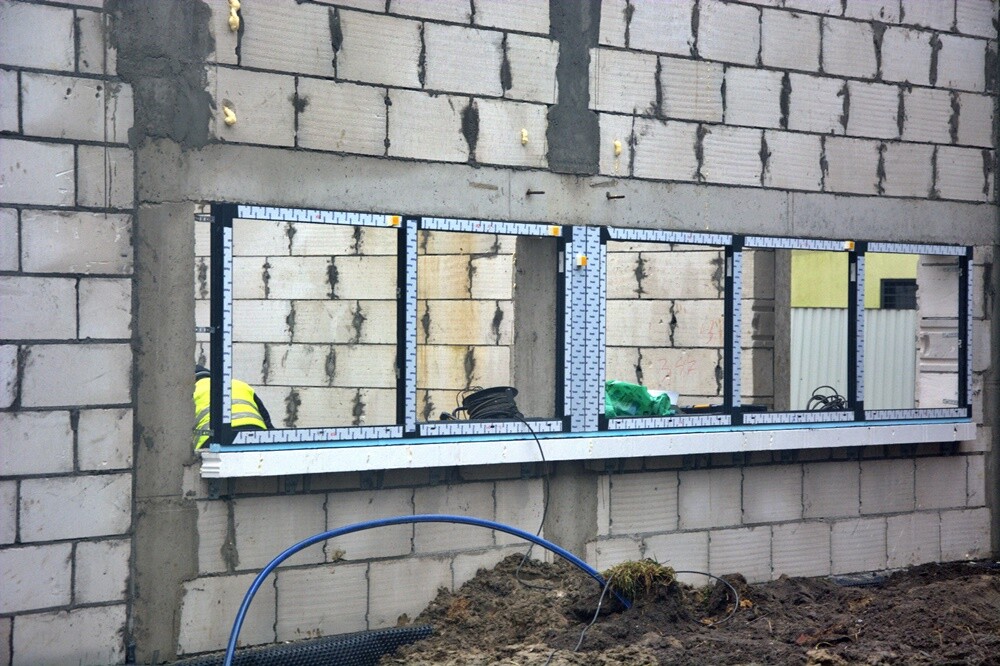 Trwa budowa nowego budynku Szkoły Podstawowej nr 17 w Bielszowicach. Jak wygląda postęp prac na budowie?

fot. Jacek Knapik