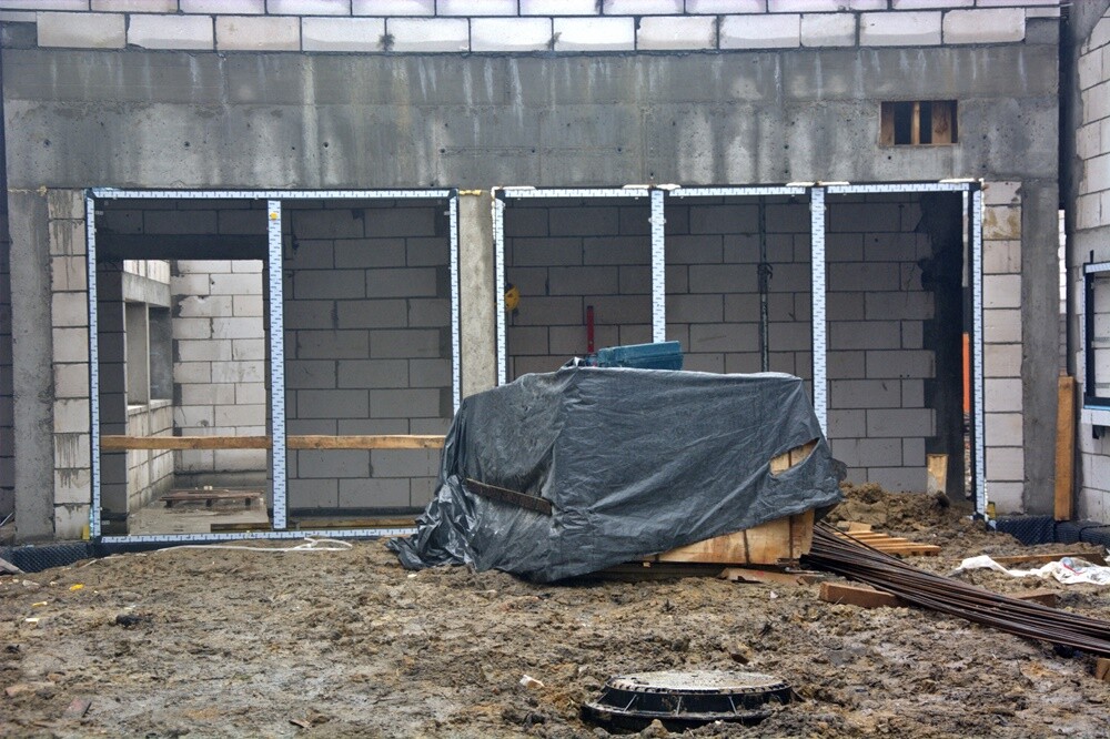 Trwa budowa nowego budynku Szkoły Podstawowej nr 17 w Bielszowicach. Jak wygląda postęp prac na budowie?

fot. Jacek Knapik