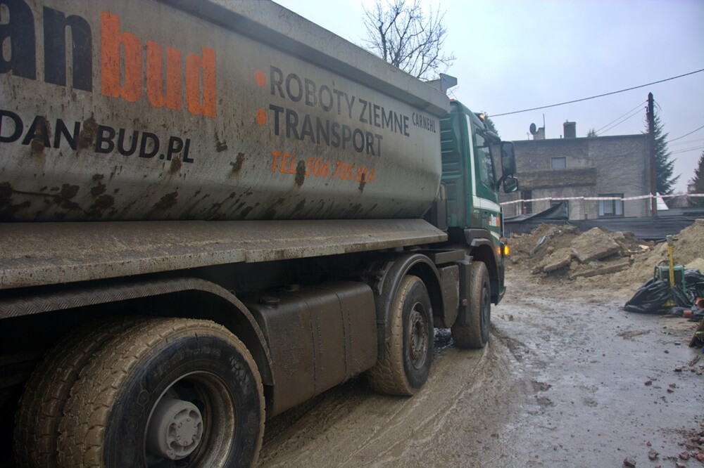 Trwa budowa nowego budynku Szkoły Podstawowej nr 17 w Bielszowicach. Jak wygląda postęp prac na budowie?

fot. Jacek Knapik
