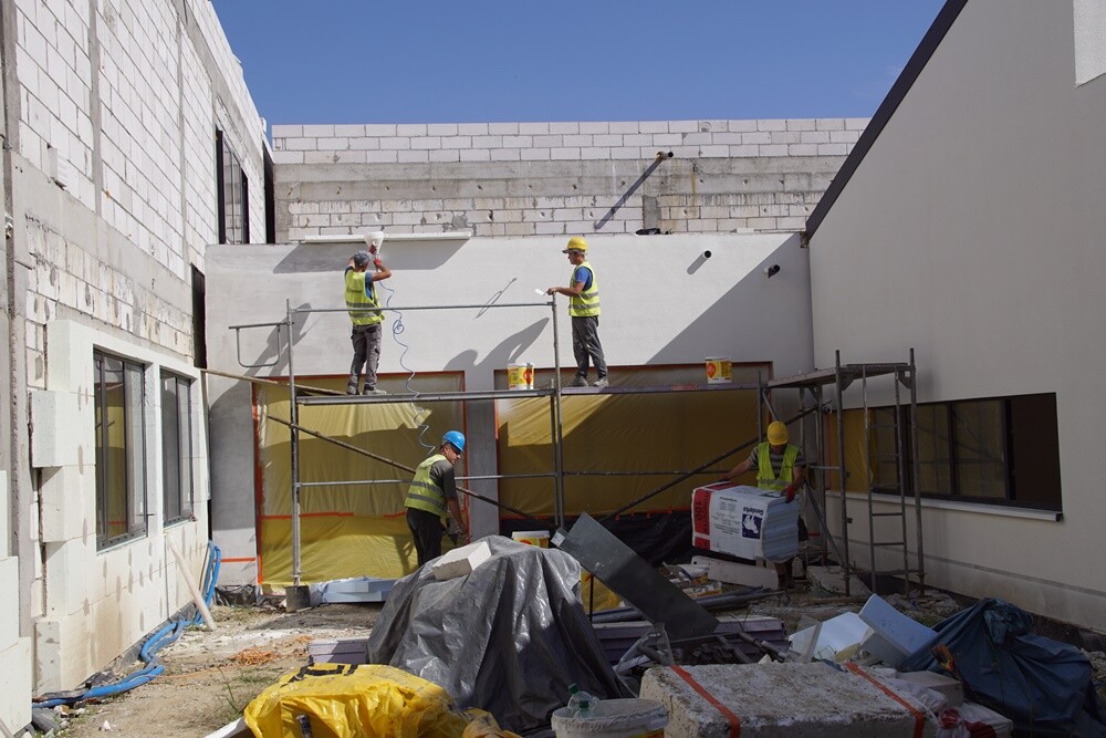 Budowa nowej siedziby Szkoły Podstawowej nr 17 w Bielszowicach idzie pełną parą / fot. K. Bauszek