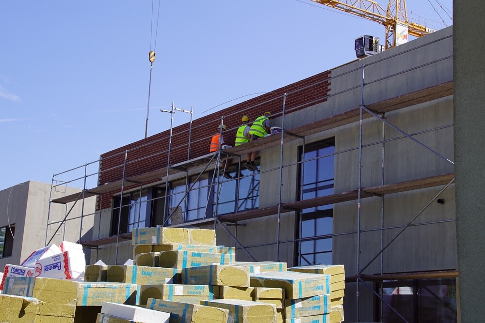 Budowa nowej siedziby Szkoły Podstawowej nr 17 w Bielszowicach idzie pełną parą / fot. Karolina Bauszek