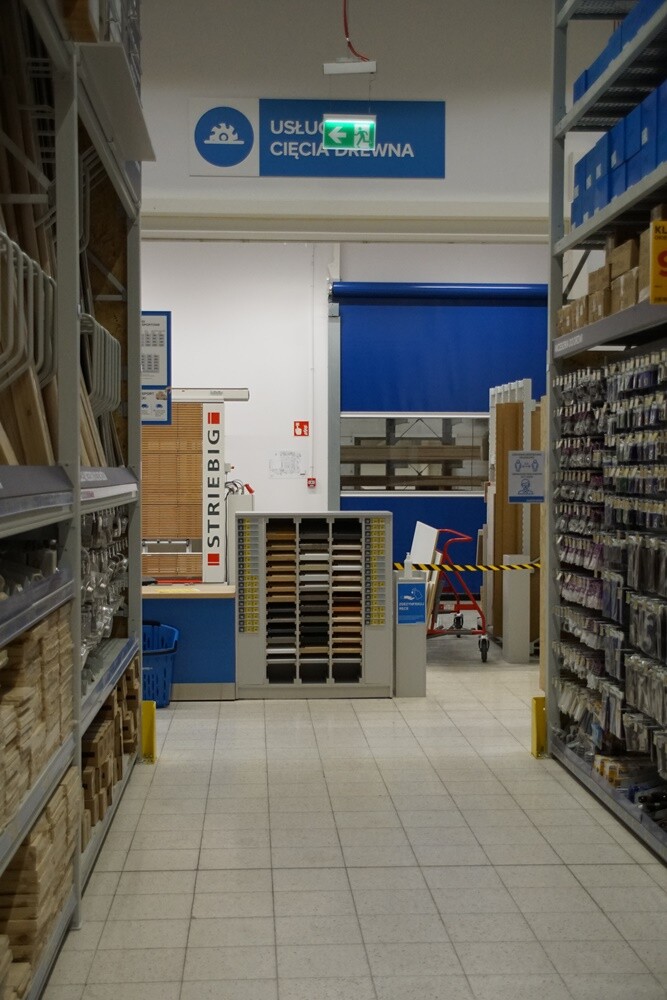 Castorama w Rudzie Śląskiej już otwarta. Sklep powstał w miejscu dawnego Tesco, przy ul. Bukowej 4. Jest to już osiemdziesiąty piąty sklep tego marketu budowlanego w naszym kraju.