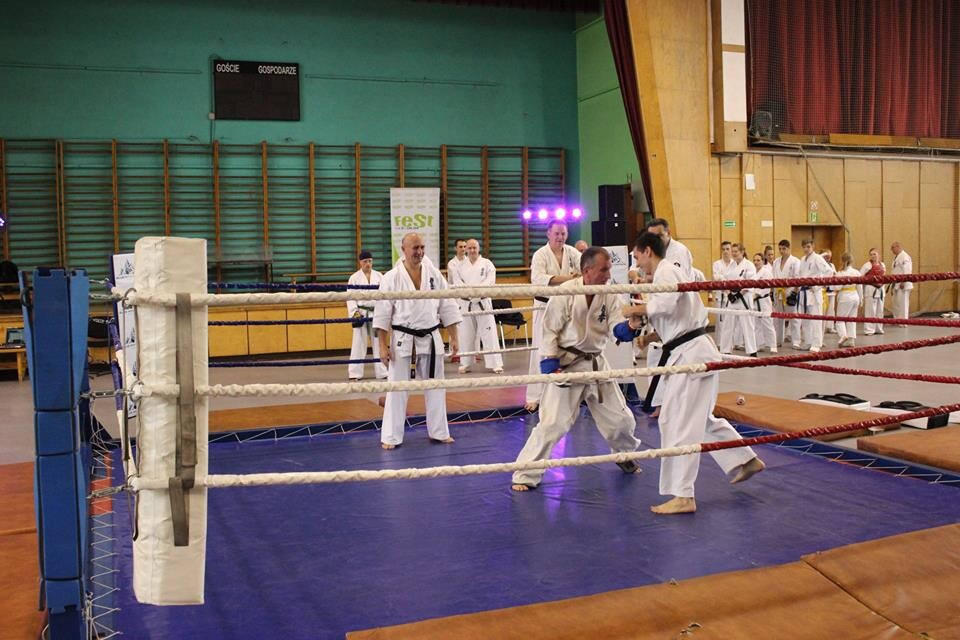 Wczoraj odbyła się pierwsza w historii Rudy Śląskiej Charytatywna Wielka Gala Sportów Siłowych i Sportów Walki!