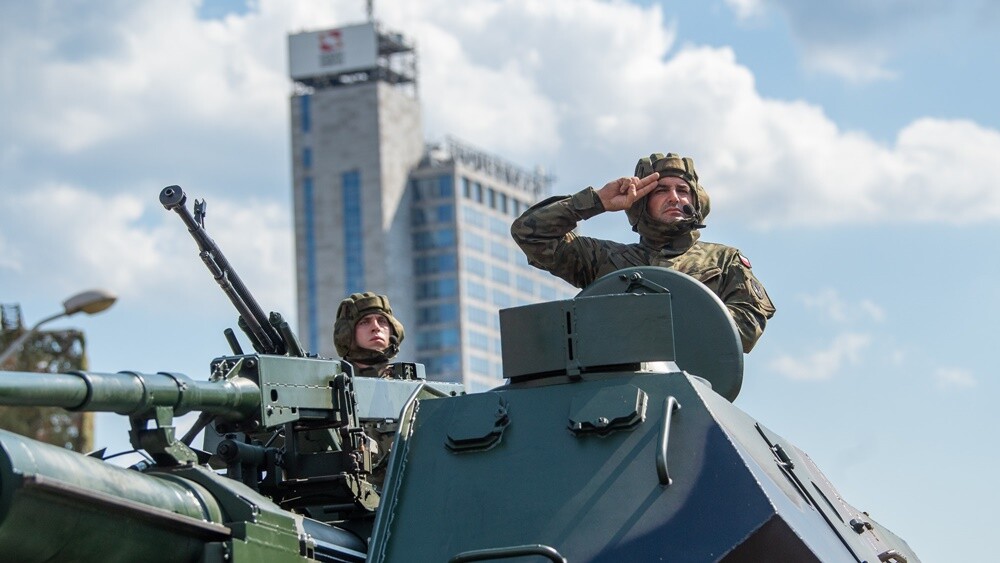 15 sierpnia, w Katowicach odbyła się defilada Wierni Polsce – kulminacyjny punkt tegorocznych obchodów Święta Wojska Polskiego. W uroczystości uczestniczył m.in. prezydent Andrzej Duda oraz premier Mateusz Morawiecki. Ulicami Katowic przedefilowało blisko 2600 żołnierzy.