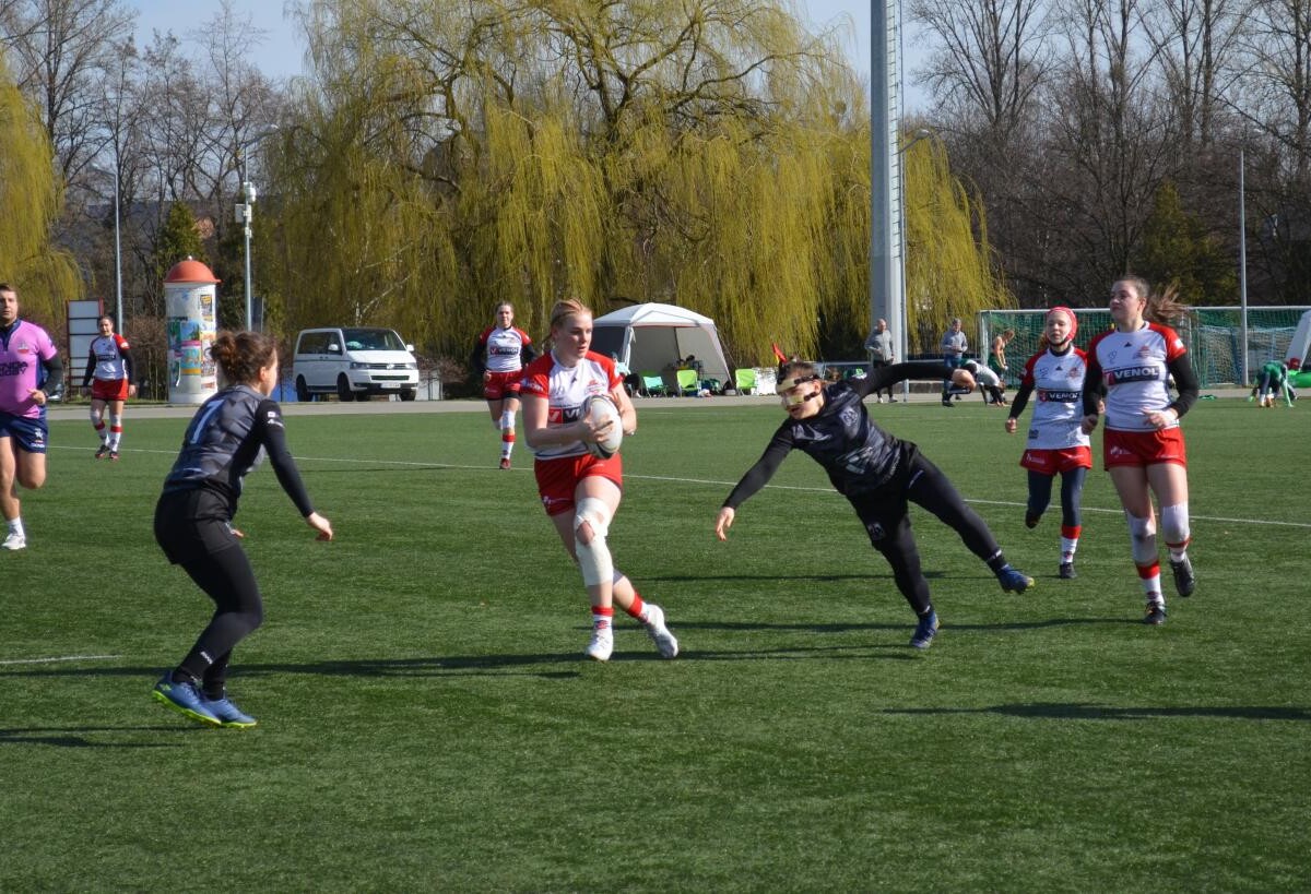 Dramatyczne wydarzenia w najnowszym turnieju Mistrzostw Polski Kobiet Rugby 7 - drużyna Diablice Rugby Ruda Śląska niestety spadła z Ekstraligi. Co stało się podczas V turnieju i jakie perspektywy czekają teraz na rudzianki? / fot. K.S. Rugby Ruda Śląska