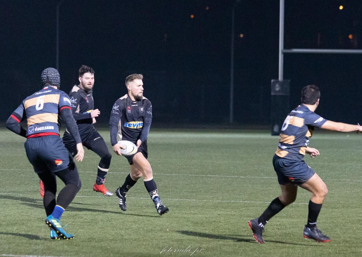 Bardzo dobry występ zanotowały rudzkie Diablice w ostatnim tegorocznym turnieju Mistrzostw Polski Kobiet Rugby 7 rozegranym w sobotę 5 listopada br. Burloch Arenie w Rudzie Śląskiej / fot. Robert Ruda Fotoruda.pl