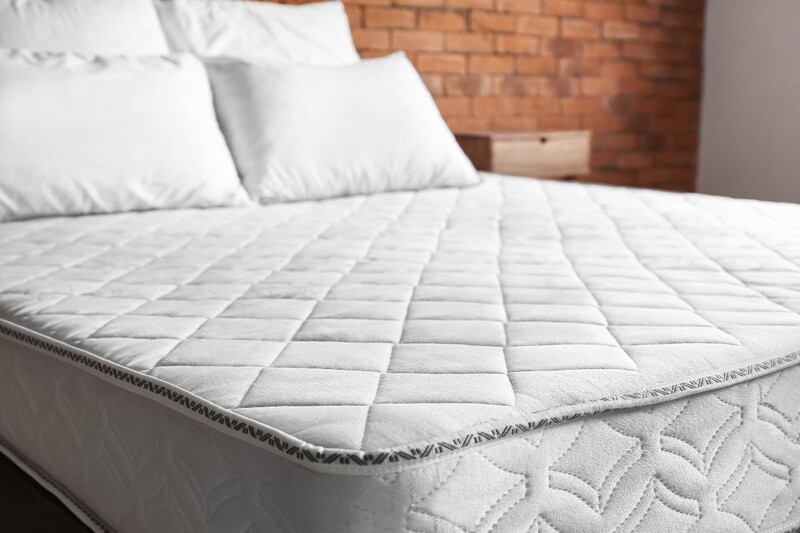 Dlaczego warto kupić materac od producenta? 5 korzyści, których nie da Ci salon meblowy
