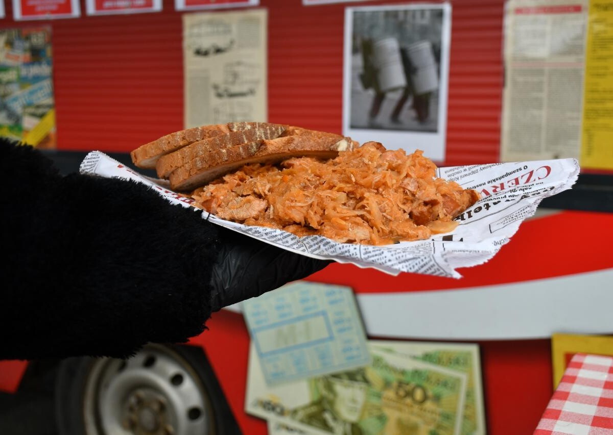 Trwa "Dmuchane Zakończenie Ferii". Atrakcji dla dzieci jest tutaj co niemiara! / fot. Jacek Knapik