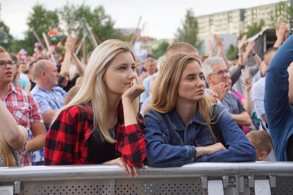 Dni Rudy Śląskiej trwają w najlepsze! Trzeci dzień był niezwykle intensywny muzycznie, a na scenie pojawiły się takie gwiazdy jak Ewelina Lisowska i Doda.